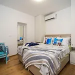 Casa De La Mare - Луксозна вила *