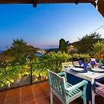 Луксозна вила Casa De La Mare - Албена