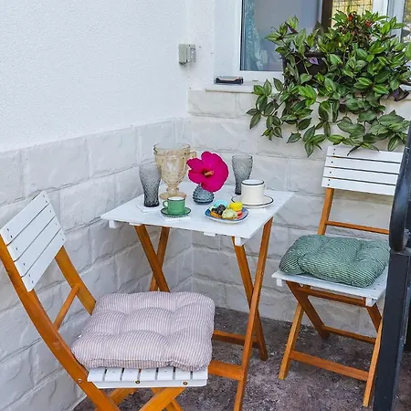 Casa De La Mare - * Αλμπένα